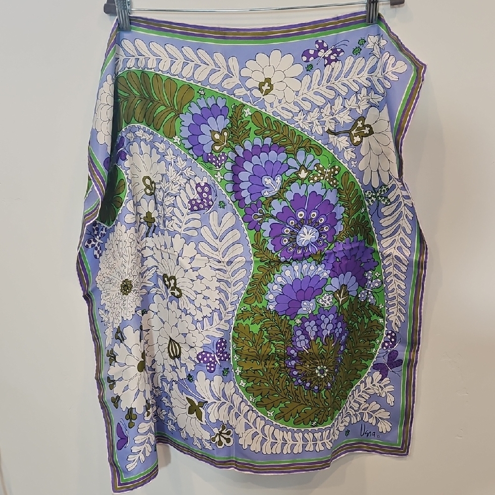 100% Silk Vera Neumann Scarf